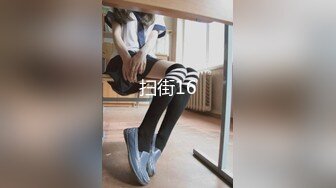 KTV纹身帅哥约操伪娘