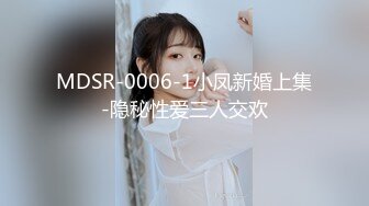 新一代女神探花连续两场大秀直播，先跟两位小哥玩4P，激情口交大鸡巴各种体位爆草伺候走了又约会大哥双飞