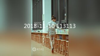 [MP4/ 781M] 长相清纯的小美女跟大哥激情啪啪，深喉交大鸡巴插的好深，让小哥拽着胳膊后入爆草