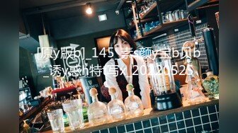 TWTP 公园女厕全景偷拍多位极品美女嘘嘘裹胸裙妹子整理衣服奶又白又大 (8)