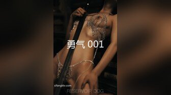 【极品媚黑献妻挨操】媚黑绿帽淫妻『vince』7月最新付费私拍 娇小淫妻被黑屌猛男抱起来怒操高潮抽搐 (4)